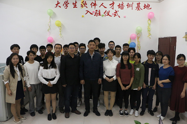 1510110770367975.jpg IMG_1972_副本.jpg